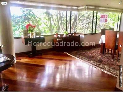Apartamento de 5 alcobas en venta en Santa Barbara Central Santa Barbara, Bogotá, 290 m² · foto 2 de 17