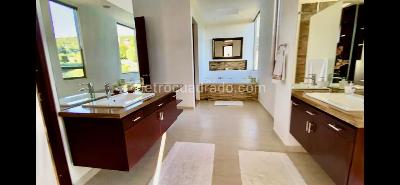 Casa de 5 alcobas en venta en Sandamanoy, Chía, 650 m² · foto 16 de 20
