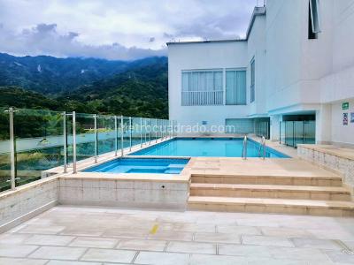 Apartamento de 3 alcobas en venta en El Vergel, Ibagué, 219 m² · foto 17 de 18