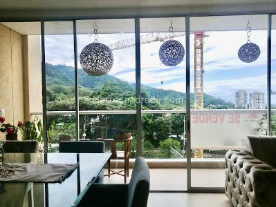 Apartamento de 3 alcobas en venta en El Vergel, Ibagué, 219 m² · foto 2 de 18
