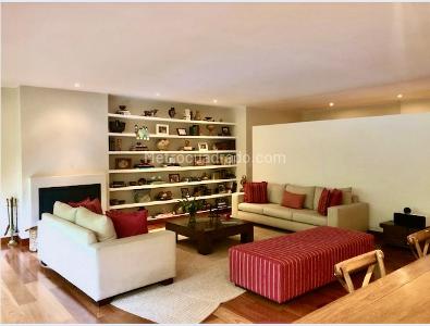 Apartamento de 3 alcobas en venta en Chico Reservado, Bogotá, 273 m² · foto 3 de 20