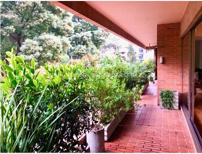 Apartamento de 3 alcobas en venta en Chico Reservado, Bogotá, 273 m² · foto 4 de 20