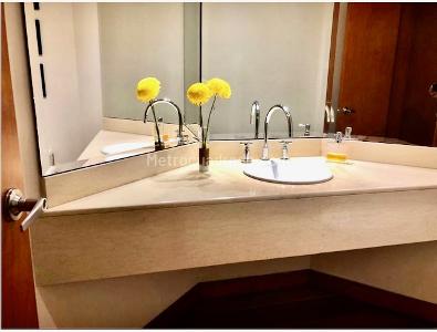 Apartamento de 3 alcobas en venta en Chico Reservado, Bogotá, 273 m² · foto 8 de 20