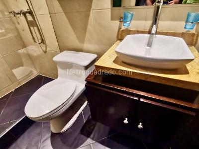 Apartamento de 1 alcoba en venta en Chico Norte Iii Sector, Bogotá, 50 m² · foto 10 de 18