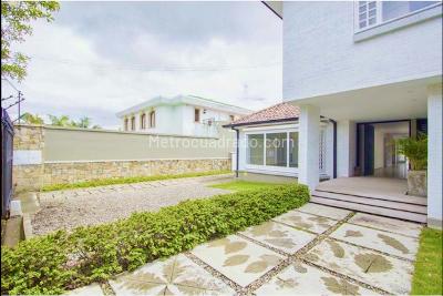 Casa de 5 alcobas en venta en Santa, Bogotá, 655 m² · foto 20 de 20