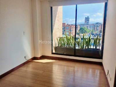 Apartamento en venta en San Patricio, Bogotá · foto 10 de 19