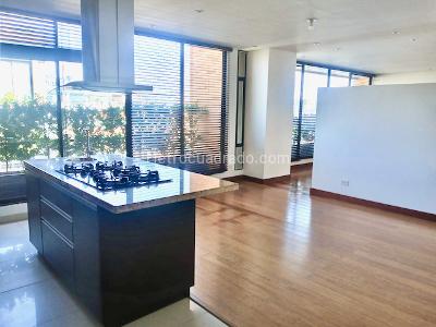 Apartamento en venta en San Patricio, Bogotá · foto 2 de 19