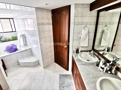 Apartamento de 4 alcobas en venta en La Calleja Country, Bogotá, 221 m² · foto 19 de 20