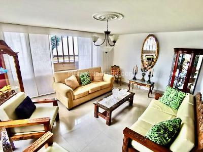 Casa de 4 alcobas en venta en Malibu Batan, Bogotá, 220 m² · foto 4 de 20