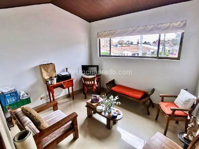 Casa de 4 alcobas en venta en Malibu Batan, Bogotá, 220 m² · foto 9 de 20