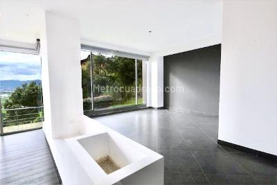 Casa de 4 alcobas en arriendo en Torca Conjunto Tundama, Chía, 525 m² · foto 4 de 19