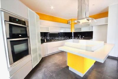 Casa de 4 alcobas en arriendo en Torca Conjunto Tundama, Chía, 525 m² · foto 6 de 19
