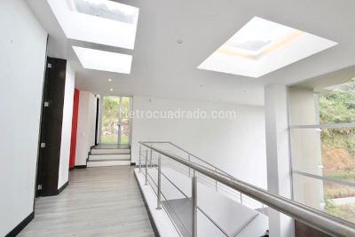 Casa de 4 alcobas en arriendo en Torca Conjunto Tundama, Chía, 525 m² · foto 7 de 19