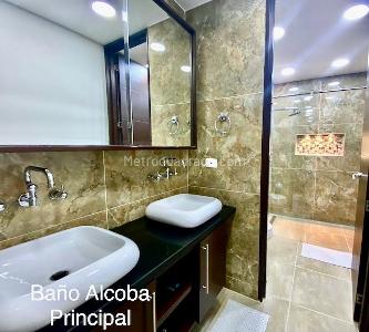 Apartamento de 3 alcobas en venta en Chico Norte Ii Sector, Bogotá, 181 m² · foto 12 de 13