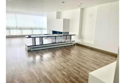 Apartamento de 3 alcobas en venta en Bosque Medina, Bogotá, 264 m² · foto 2 de 16