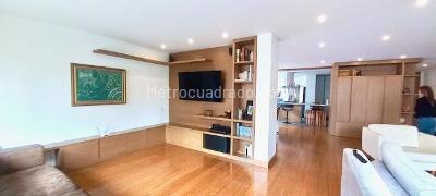 Apartamento de 3 alcobas en venta en Santa Barbara Occidental Santa Barbara, Bogotá, 204 m² · foto 5 de 20
