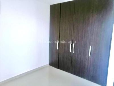 Apartamento de 3 alcobas en venta en Altos De La Carolina, Ibagué, 130 m² · foto 8 de 20