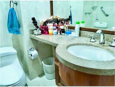 Apartamento de 2 alcobas en venta en Santa Barbara Central Santa Barbara, Bogotá, 86 m² · foto 16 de 16