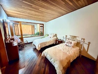 Casa de 4 alcobas en venta en Santa Barbara Molinos, Bogotá, 300 m² · foto 16 de 20