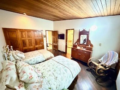 Casa de 4 alcobas en venta en Santa Barbara Molinos, Bogotá, 300 m² · foto 17 de 20