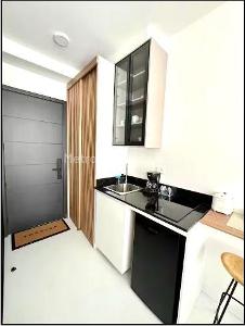 Apartaestudio en arriendo en Chico Norte Chico, Bogotá, 18 m² · foto 4 de 18