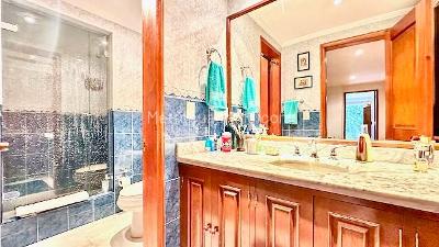 Apartamento de 3 alcobas en venta en Los Rosales, Bogotá, 206 m² · foto 16 de 20
