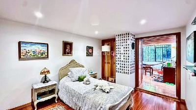 Apartamento de 3 alcobas en venta en Los Rosales, Bogotá, 206 m² · foto 17 de 20
