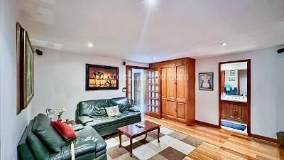 Apartamento de 3 alcobas en venta en Los Rosales, Bogotá, 206 m² · foto 8 de 20