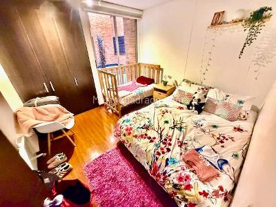 Apartamento de 2 alcobas en venta en Santa Barbara Occidental, Bogotá, 82 m² · foto 8 de 18