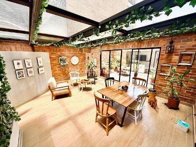Apartamento de 3 alcobas en venta en Chico Navarra, Bogotá, 168 m² · foto 10 de 20