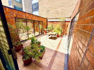 Apartamento de 3 alcobas en venta en Chico Navarra, Bogotá, 168 m² · foto 7 de 20