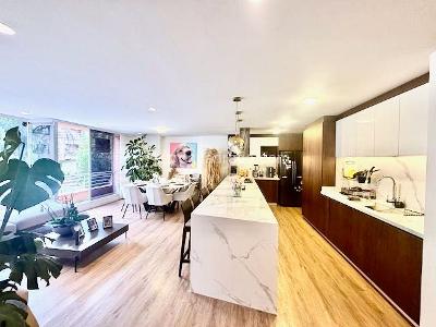 Apartamento en venta en Chico Navarra, Bogotá · foto 2 de 16