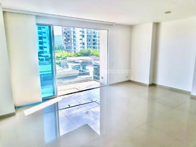Apartamento de 3 alcobas en venta en Altos De La Carolina, Ibagué, 134 m² · foto 2 de 20