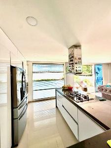 Casa de 3 alcobas en venta en Altos De La Carolina, Ibagué, 200 m² · foto 8 de 19
