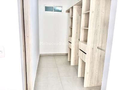 Apartamento de 2 alcobas en venta en La Samaria, Ibagué, 80 m² · foto 10 de 18