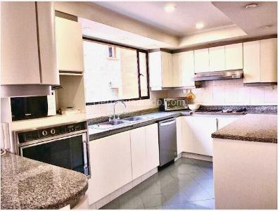 Apartamento de 3 alcobas en venta en Chico Norte, Bogotá, 277 m² · foto 10 de 19
