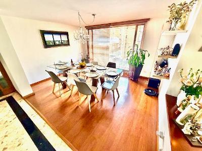 Apartamento de 3 alcobas en venta en Calleja Alta, Bogotá, 221 m² · foto 8 de 20