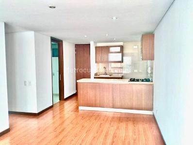 Apartamento de 2 alcobas en venta en Contador Country, Bogotá, 77 m² · foto 2 de 17
