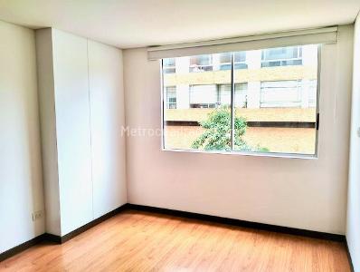 Apartamento de 2 alcobas en venta en Contador Country, Bogotá, 77 m² · foto 9 de 17