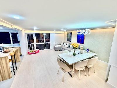 Apartamento de 3 alcobas en venta en Paulo Vi I Etapa, Bogotá, 126 m² · foto 4 de 19