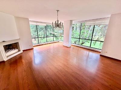 Apartamento de 3 alcobas en venta en La Calleja Country, Bogotá, 221 m² · foto 2 de 19
