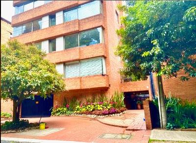 Apartamento de 3 alcobas en venta en Chico Norte Ii Sector, Bogotá, 179 m² · foto 12 de 12