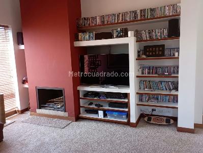 Casa de 4 alcobas en venta en San Simon Guaymaral, Bogotá, 357 m² · foto 9 de 20