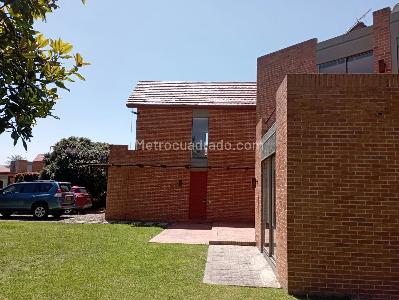 Casa de 4 alcobas en venta en San Simon Guaymaral, Bogotá, 357 m² · foto 10 de 20