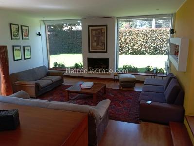 Casa de 4 alcobas en venta en San Simon Guaymaral, Bogotá, 357 m² · foto 14 de 20