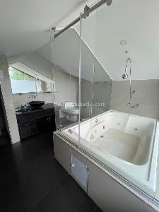Casa en venta en San Jose De Bavaria, Bogotá · foto 13 de 20