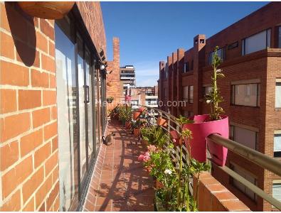 Apartamento de 3 alcobas en venta en Santa Paula, Bogotá, 165 m² · foto 5 de 15