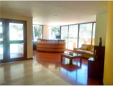 Apartamento de 3 alcobas en venta en Santa Paula, Bogotá, 165 m² · foto 7 de 15