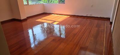 Apartamento de 3 alcobas en venta en El Poblado, Medellín, 230 m² · foto 8 de 19