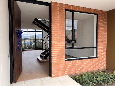 Casa de 3 alcobas en venta en Savanna, Cajicá, 164 m² · foto 3 de 13